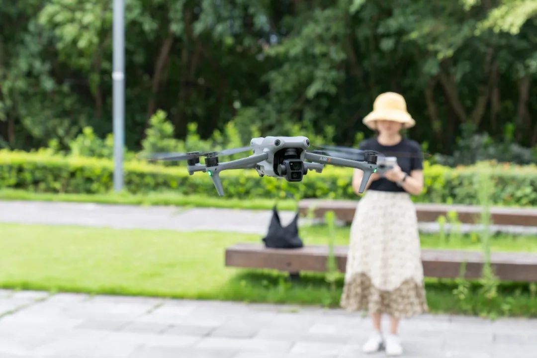 大疆Air3测评：让人，重新成为航拍的主角