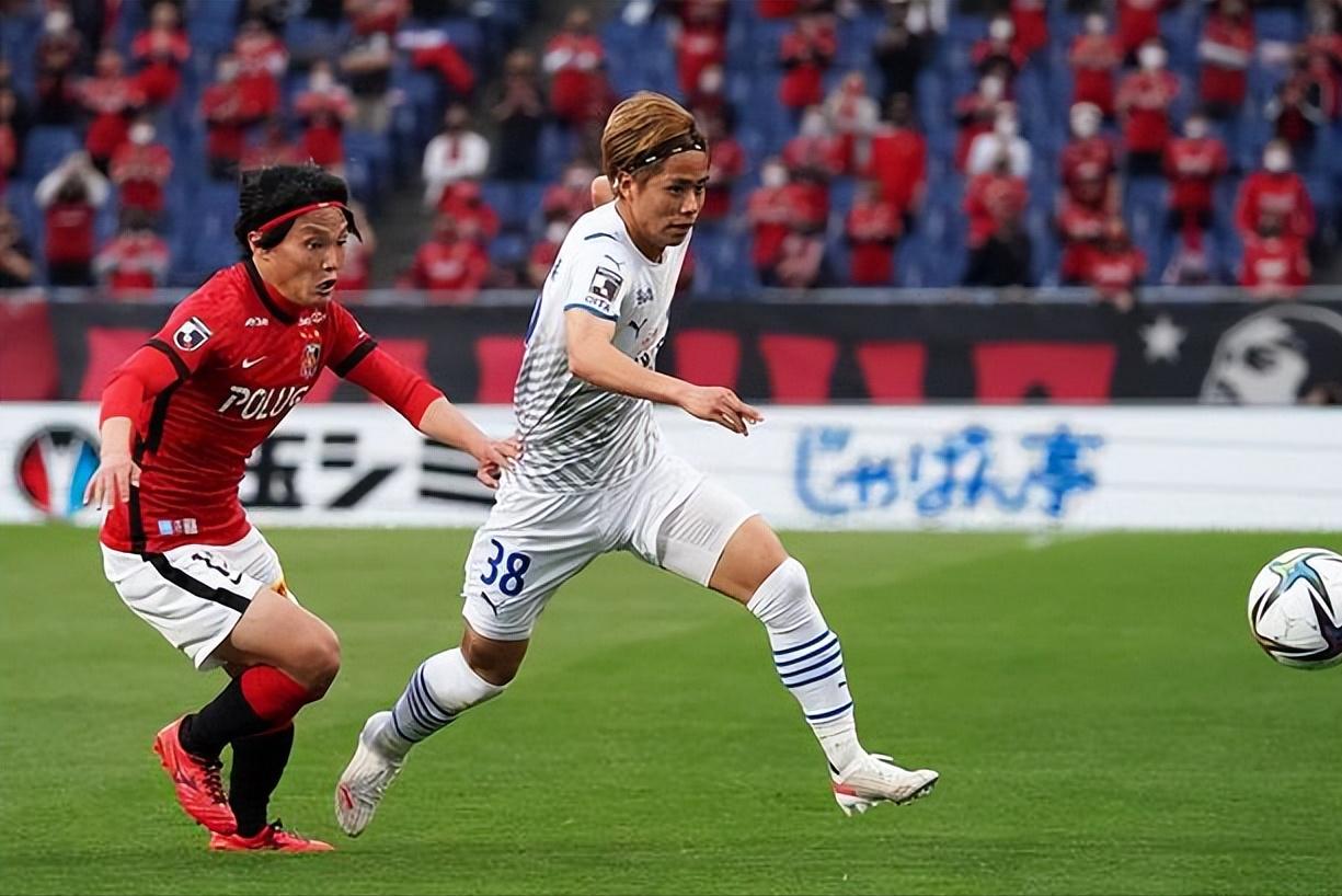 鍛ㄥ叚鐟炶秴鐡﹀皵璐濋噷璧涗簨,鏃ヤ箼涓滀含缁胯尩vs灞卞舰灞辩姣斿垎