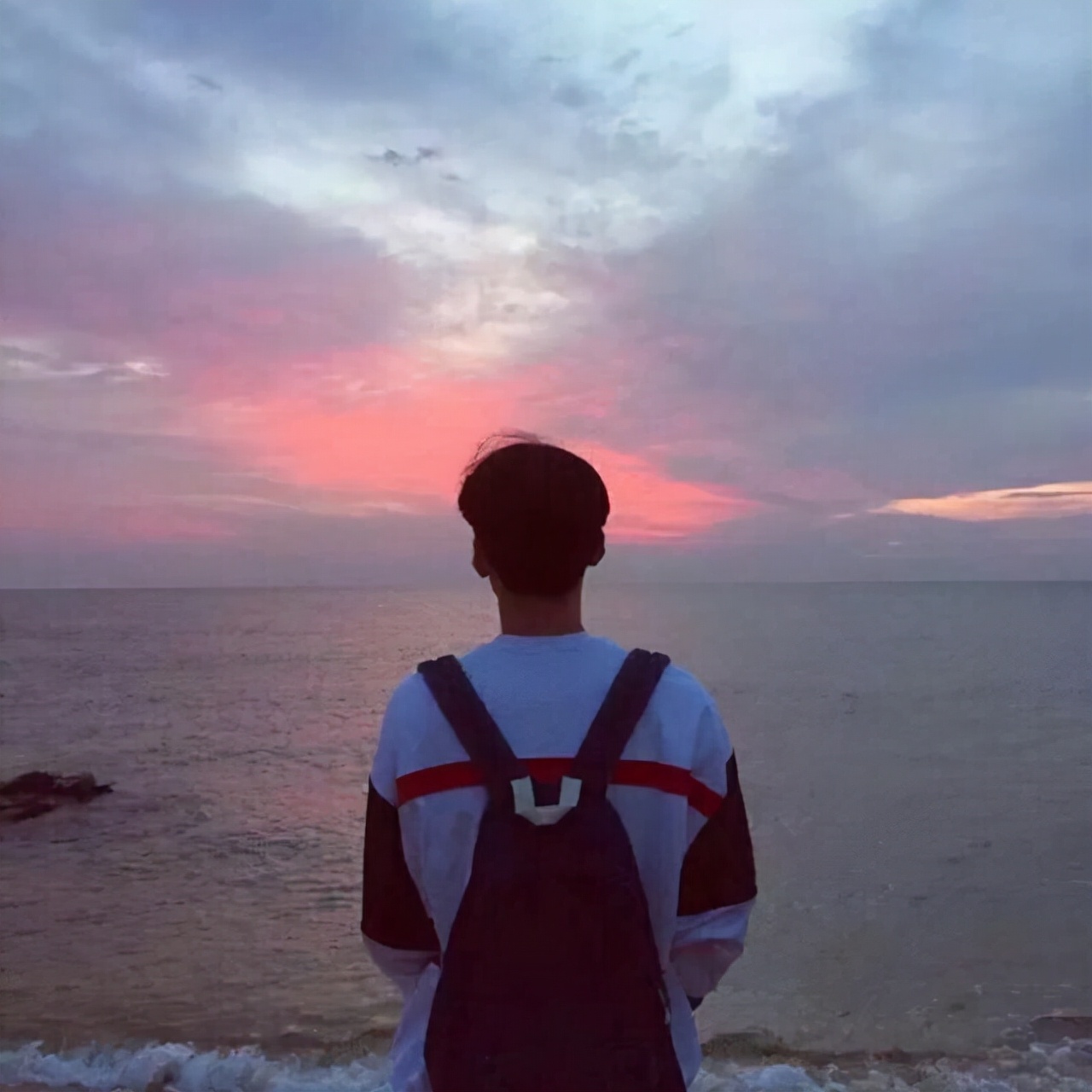 心情不好的时候一个人默默的承受,心情不好的时候你们最想做的事情