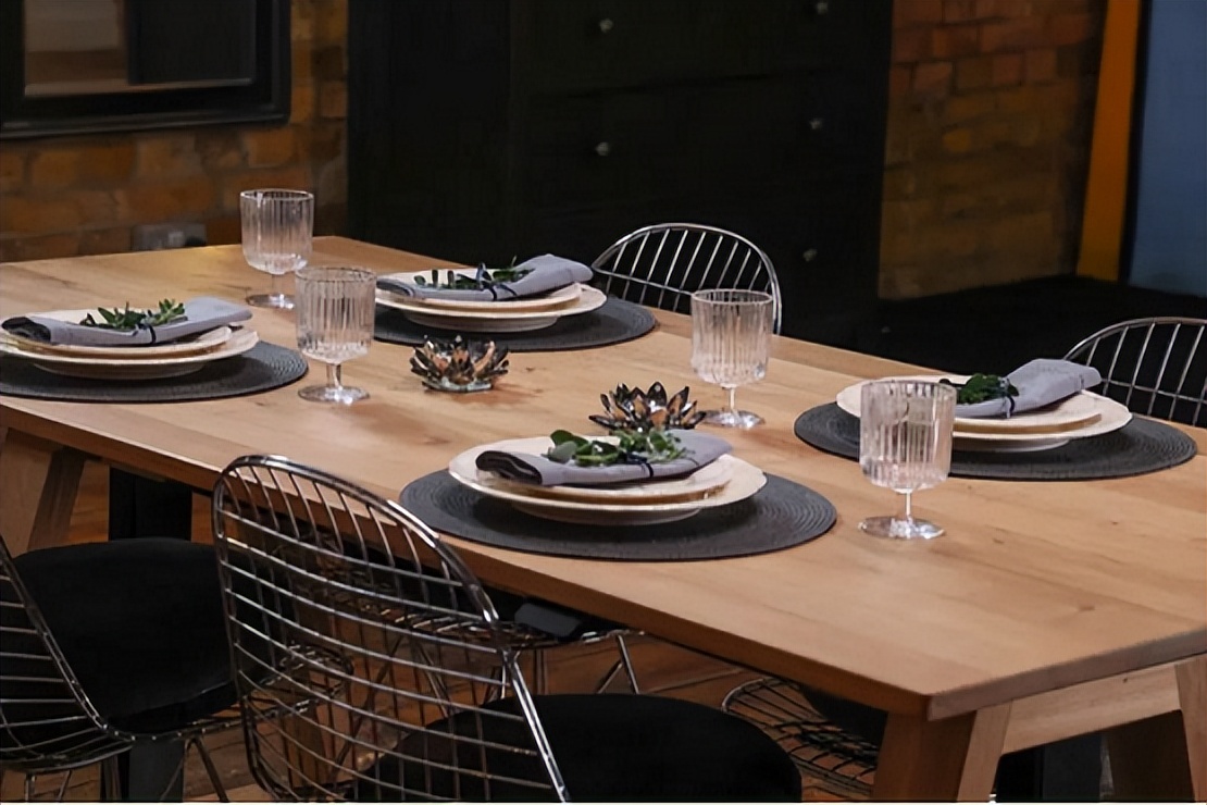 家庭办公空间兴起，力纳克升降系统助力家居行业升级