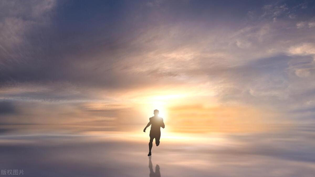 贾平凹认为人老了的三个特征,贾平凹说五十岁后最好的活法