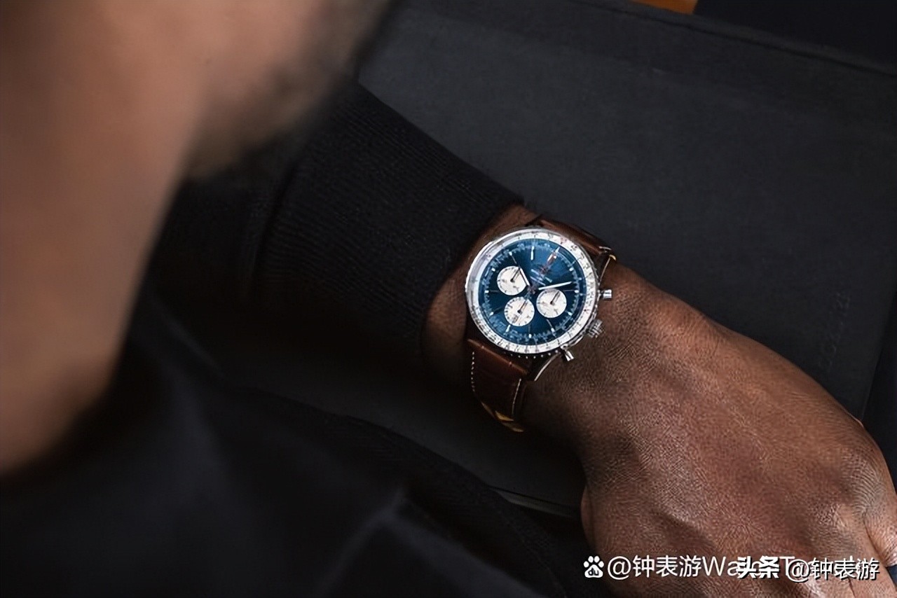 Navitimer，飞行员最爱的航空计时码表，就它了