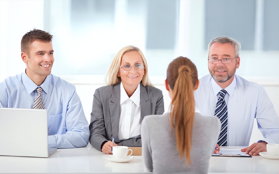 面试时千万不能说的三个大忌,面试题入职后要做的三件事