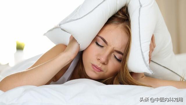 肝肾阴虚加脾虚的耳鸣是什么表现,经常耳鸣心悸