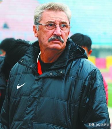 李金羽冲击世界杯失败痛哭,沧州2-0武汉队送李金羽上任后首败