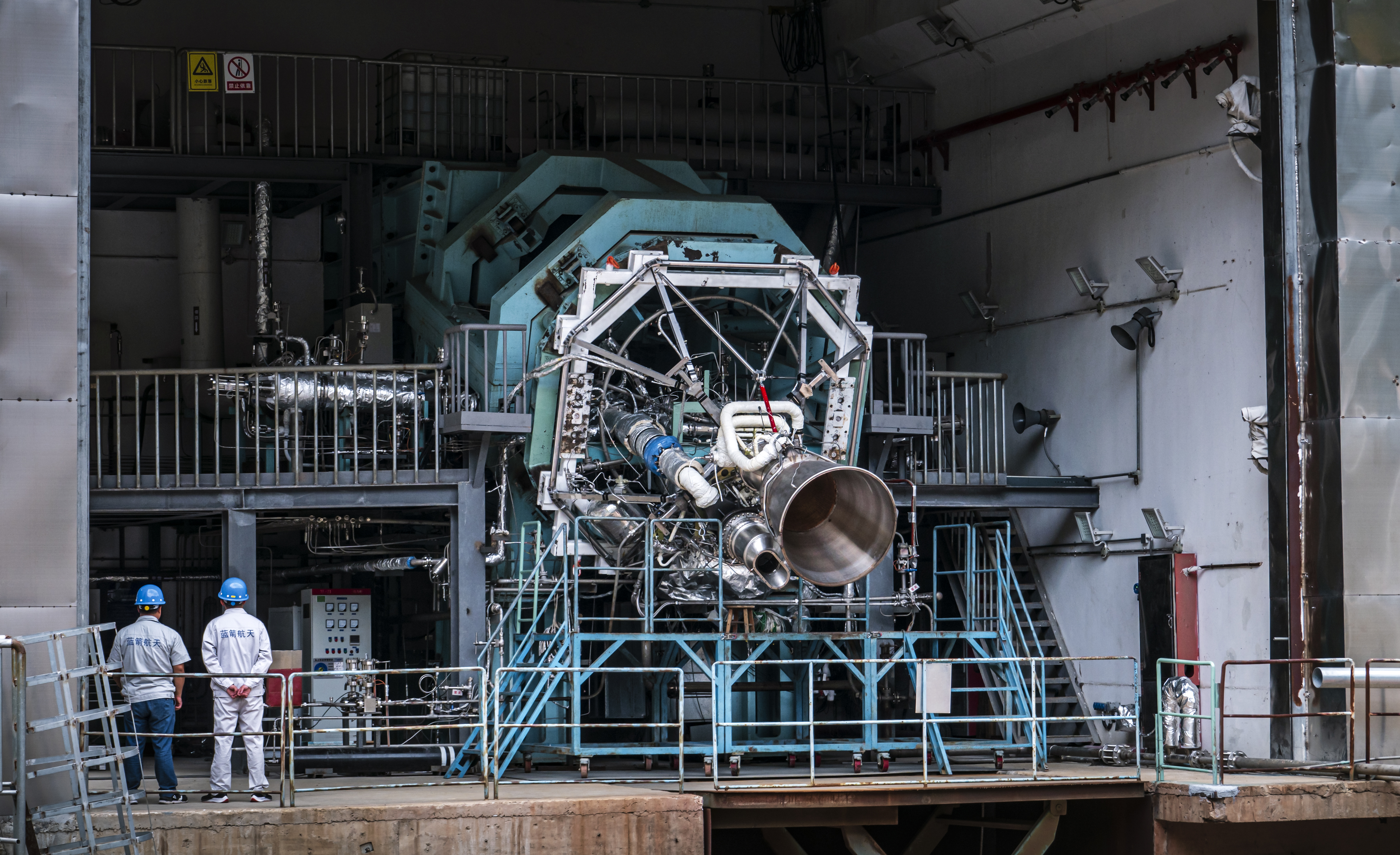 中国200吨级液氧甲烷发动机,最大推力液体火箭发动机