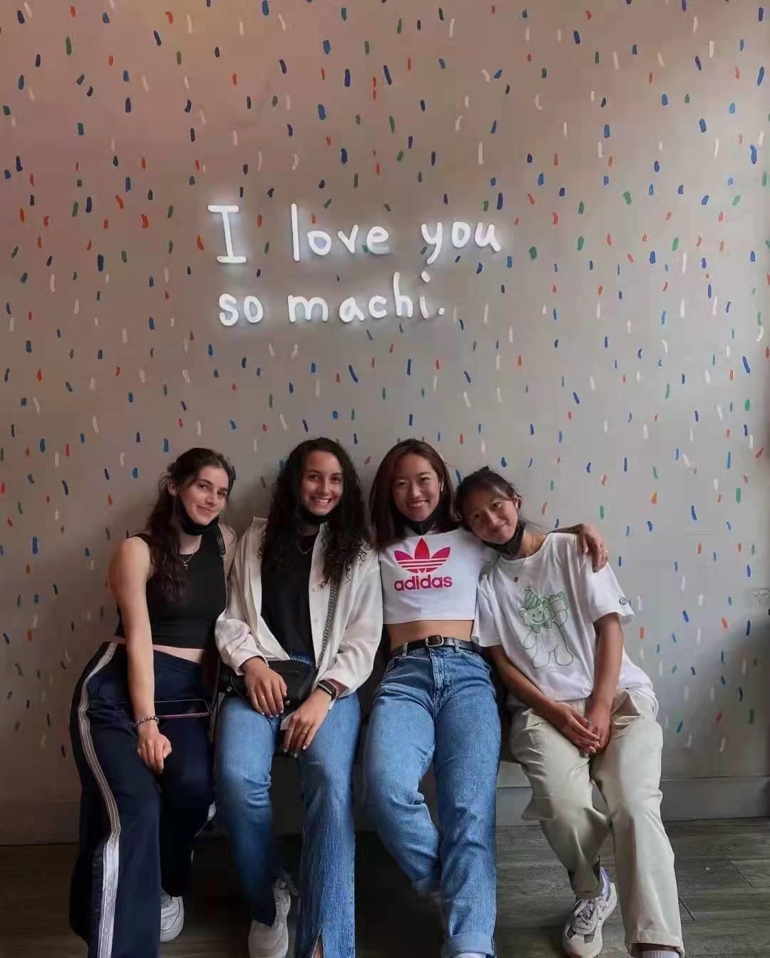 00后中国选手打破纪录,中国00后奥运小将夺金瞬间