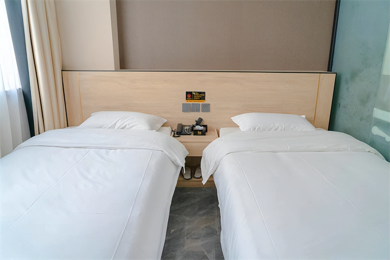 2023固原市网红人气酒店必住榜“IU酒店（彭阳店）”