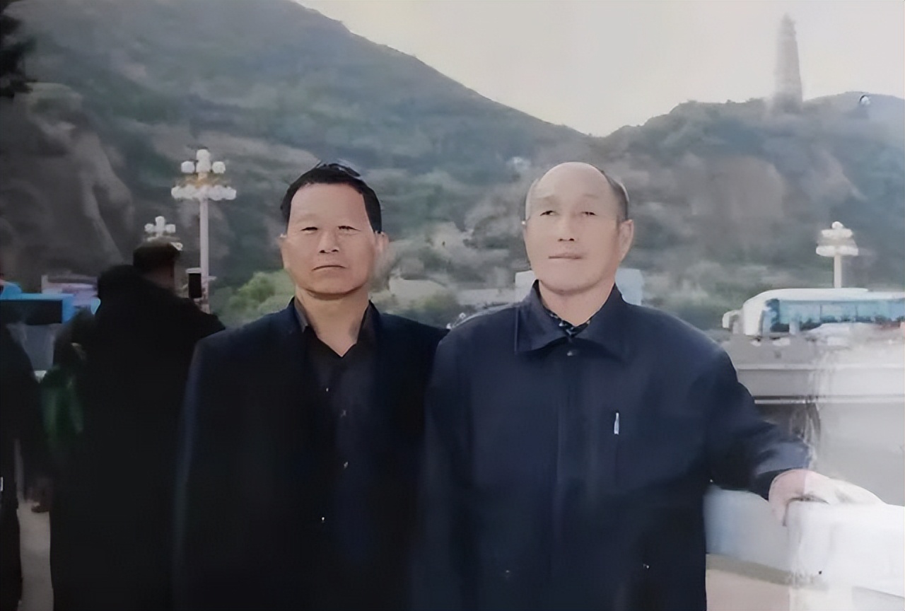 永远的淮阳师范071:七五政文班微信群里话当年