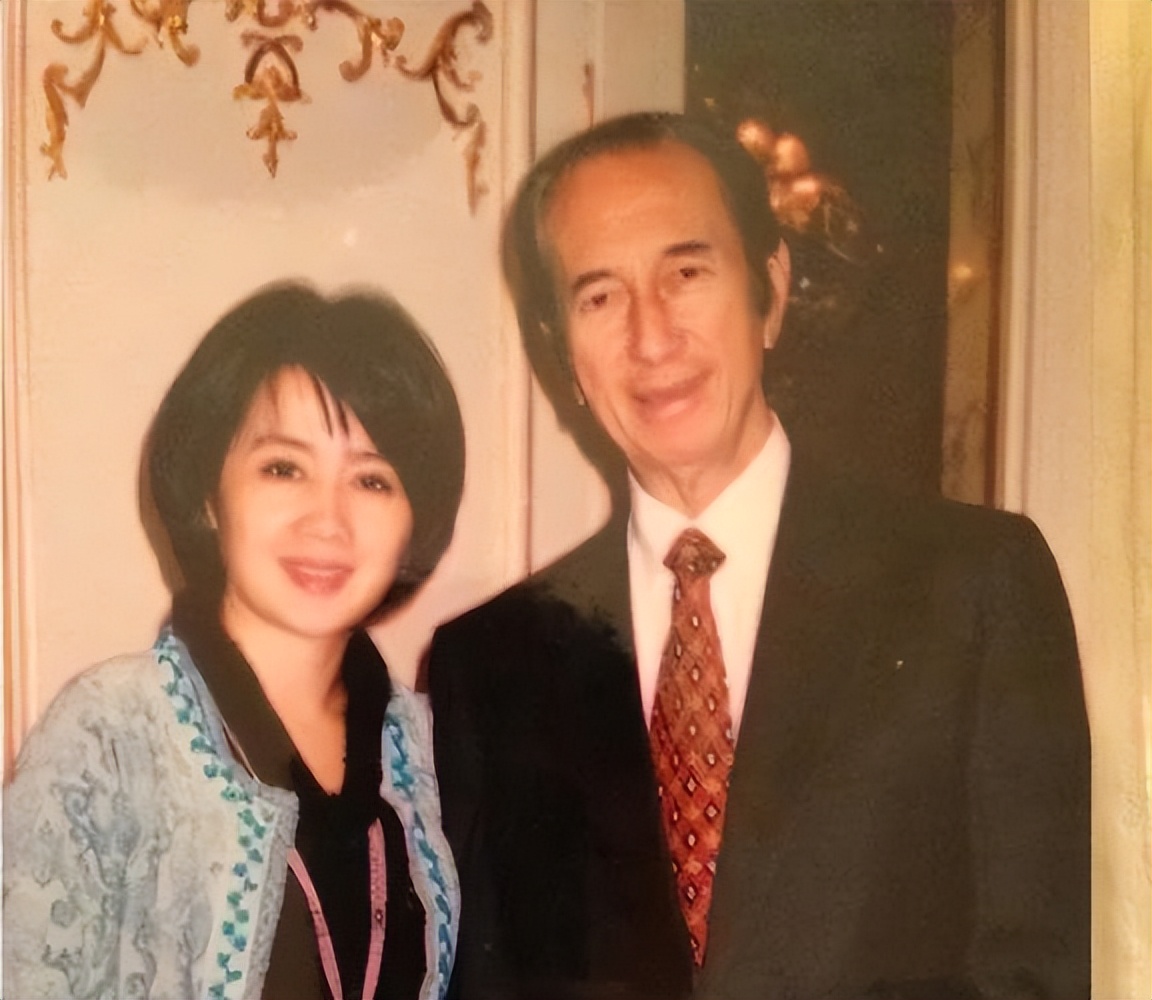 赌王何鸿燊800万,赌王何鸿燊去世谁来抬棺