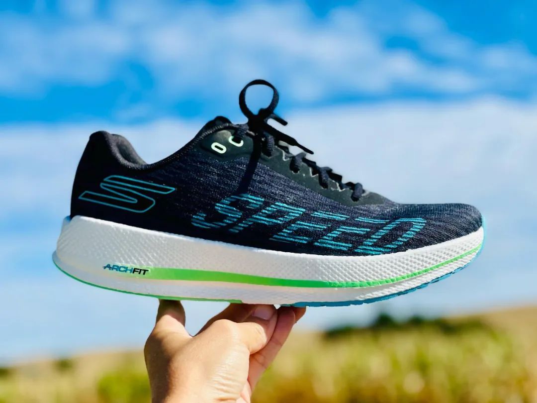 2022年国内跑鞋排行榜,学生跑鞋推荐2022年