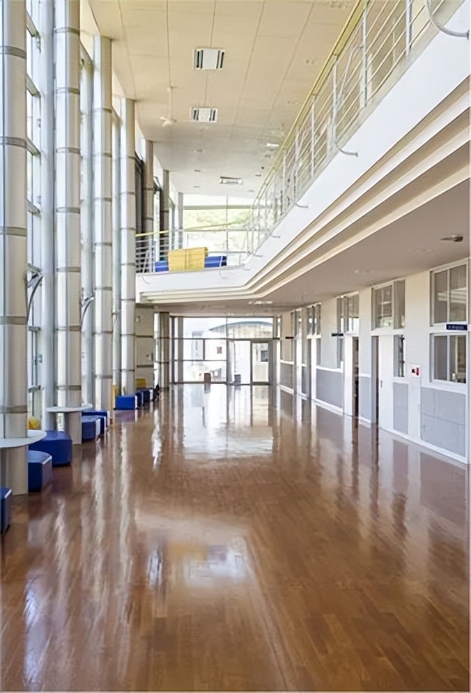 去日本读高中需要多少钱,日本读高中真实感受