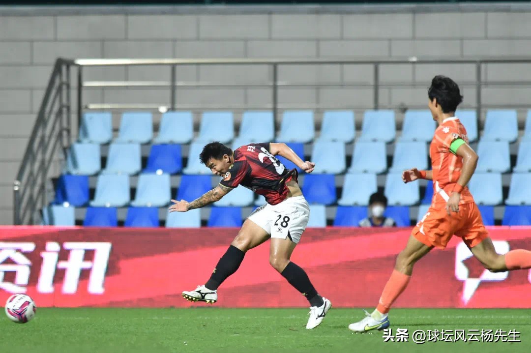 中甲联赛新疆天山雪豹vs上海,中甲联赛积分榜排名黑龙江冰城