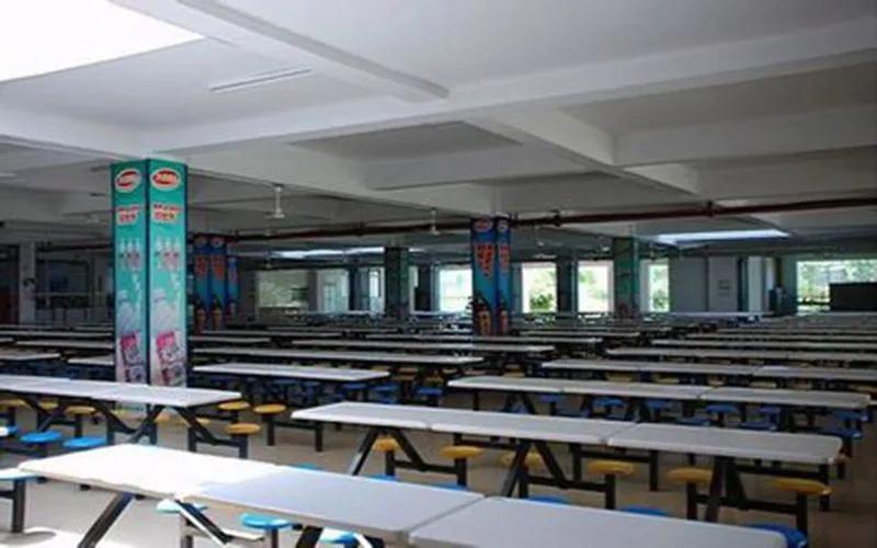 母校生活二三事,关于大学母校