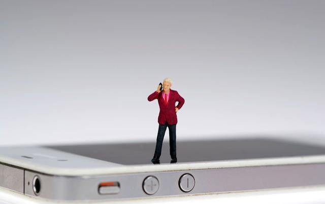 千万别小看手机中的飞行模式功能,手机飞行模式为什么少人用