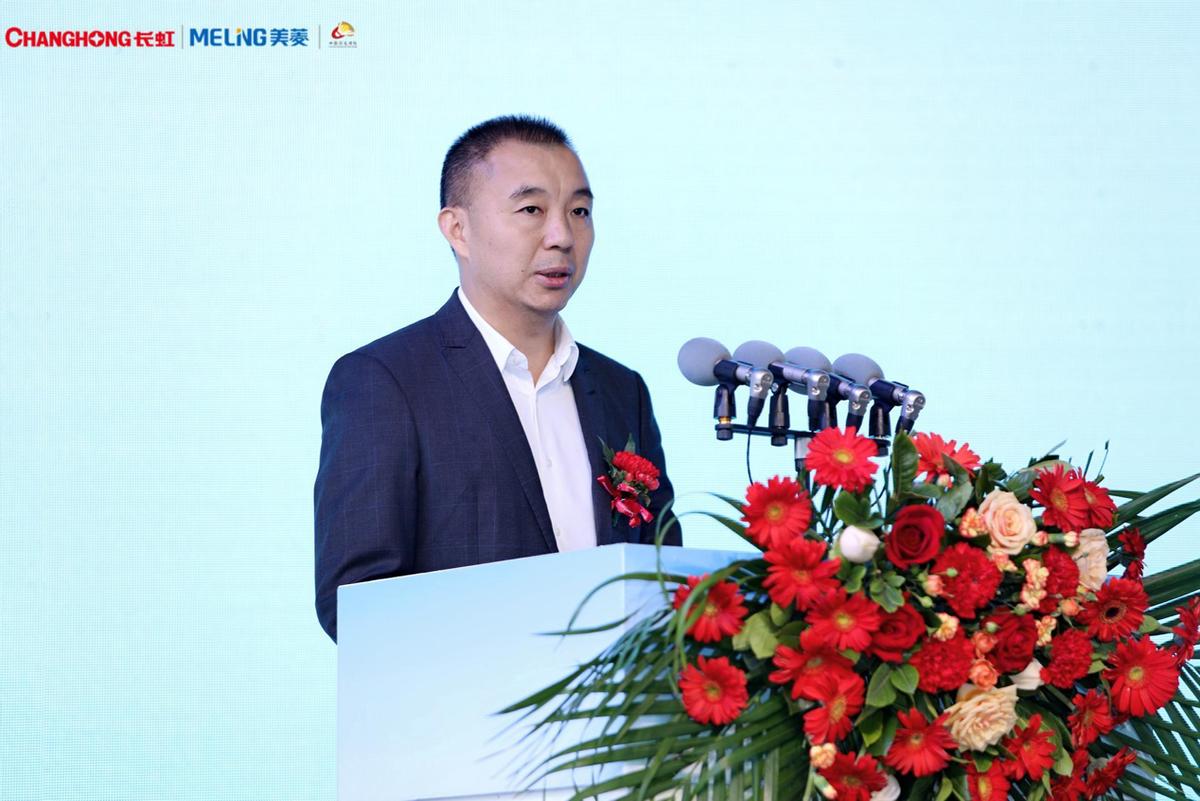 长虹新品超羽速行业首款288hz电视,长虹全球首台8k电视