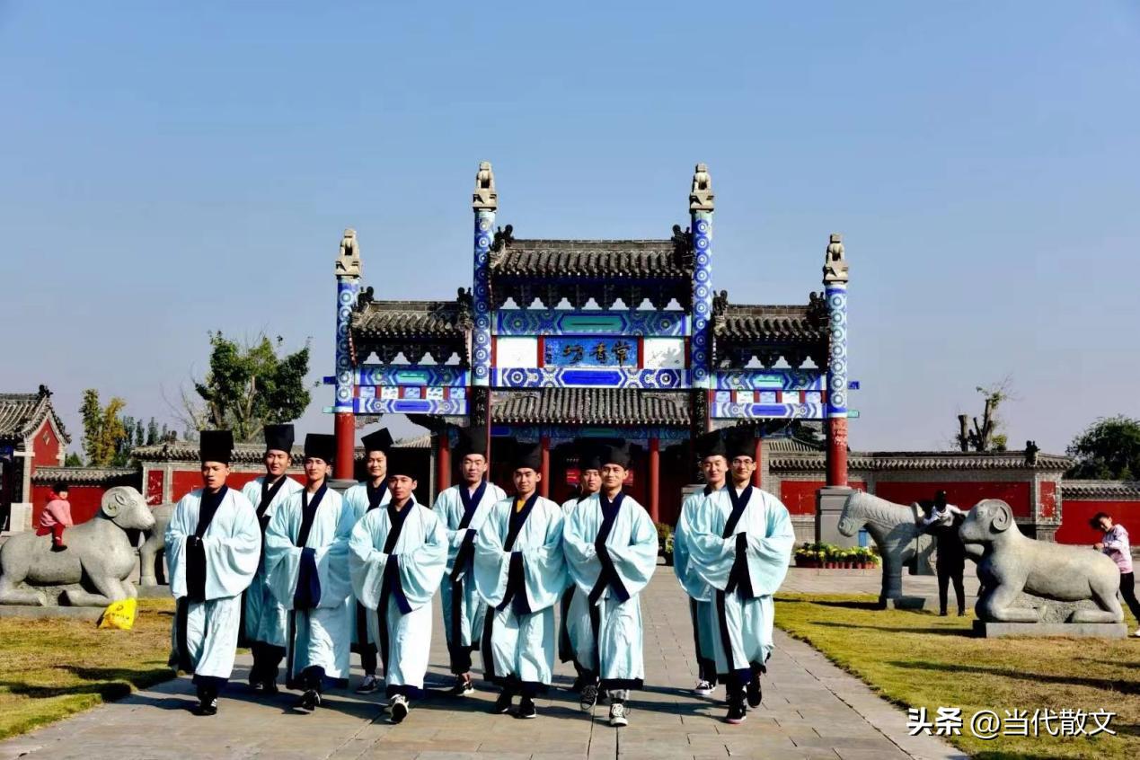 当代散文诗歌朗诵,当代散文精品