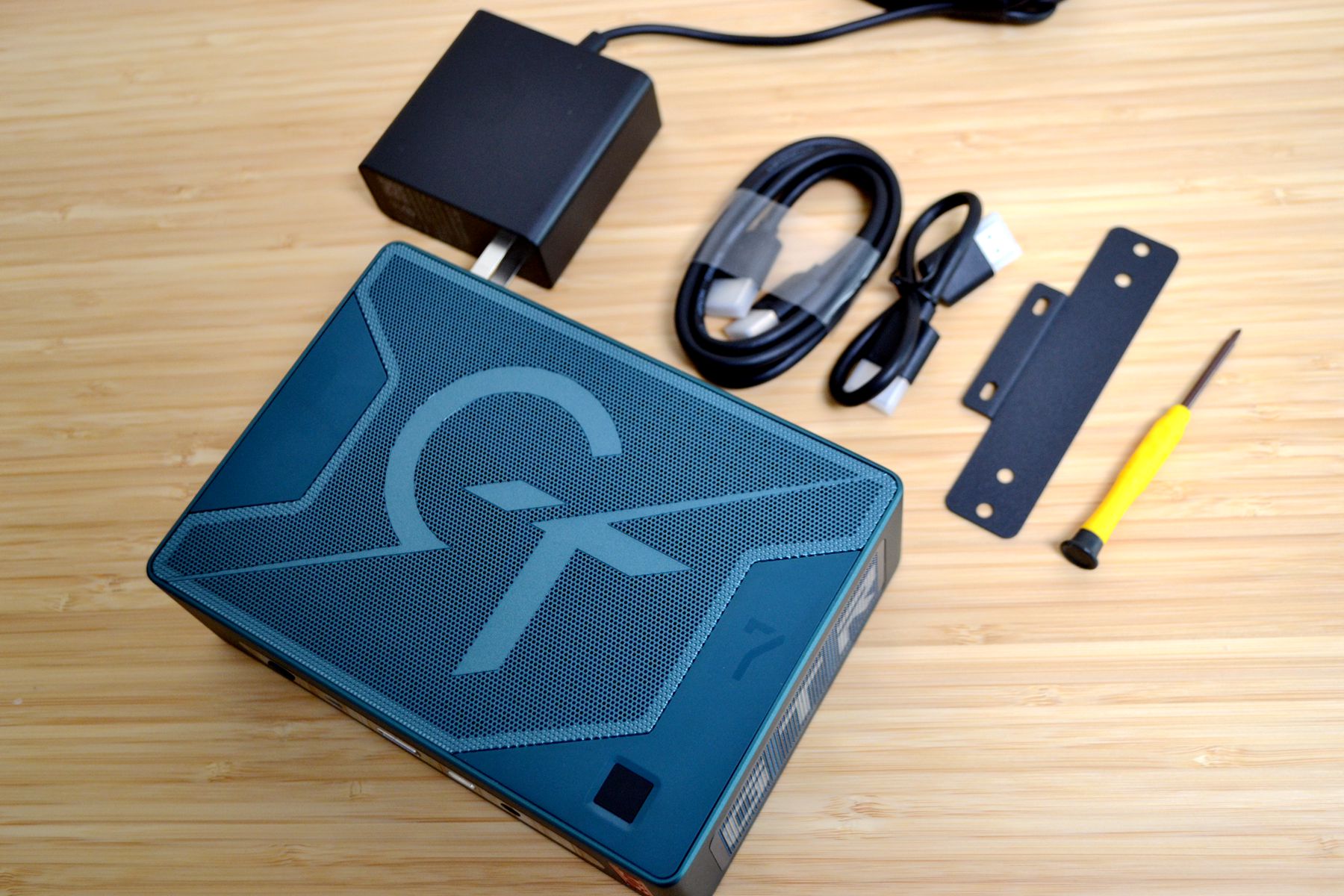 迷你主机会取代台式机吗？上手体验了零刻GTR7一个月，聊聊优缺点