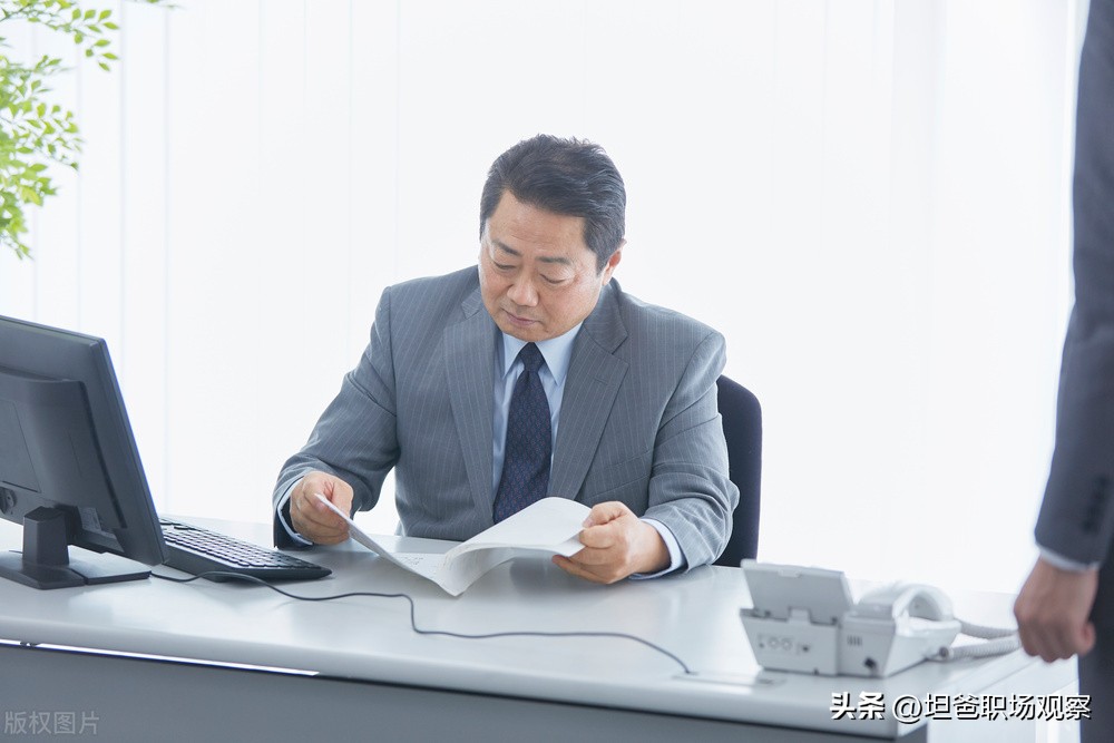 公务员辞职率为什么那么高,公务员辞职率为什么这么低