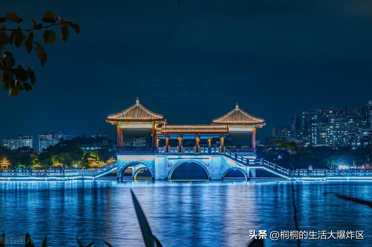 第一次上海一天游最值得去的地方,上海高品质游玩攻略