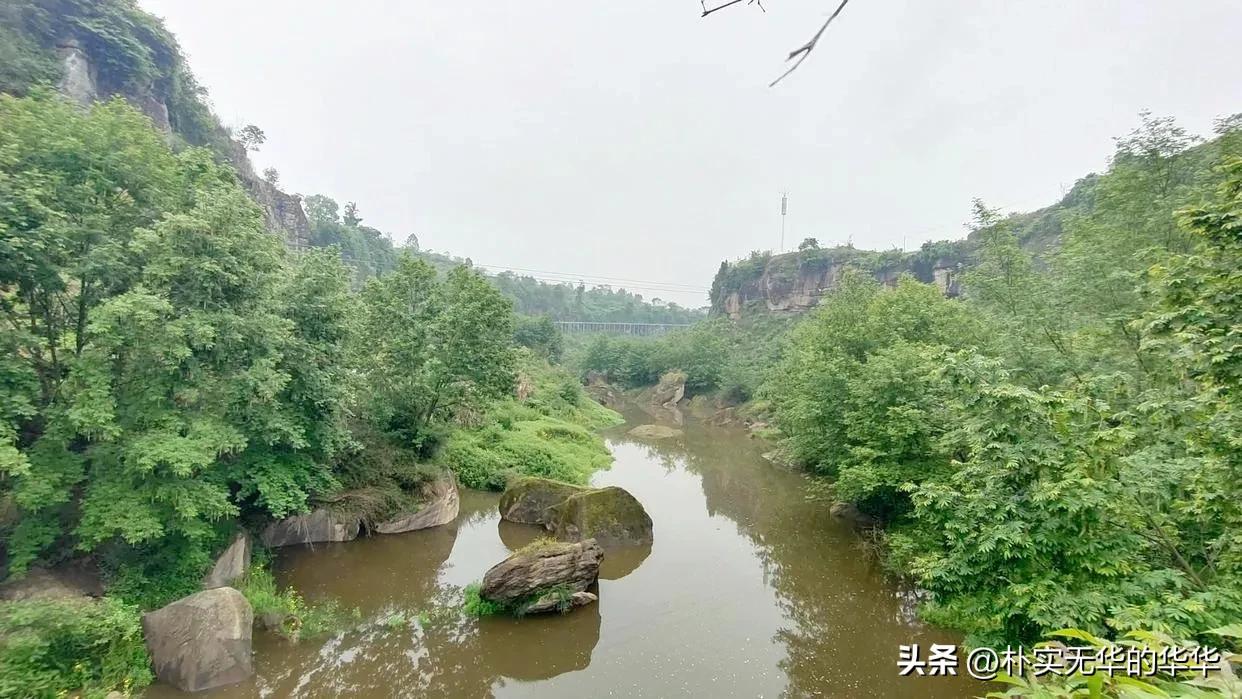 岳池低坑大瀑布冬天能去吗,岳池低坑大瀑布上面是什么
