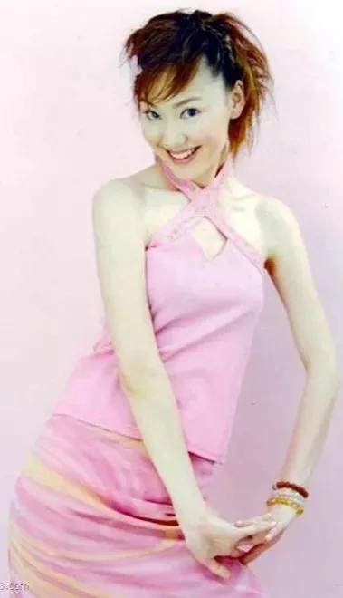 王冠惊艳迷人照片,王冠唯美图片