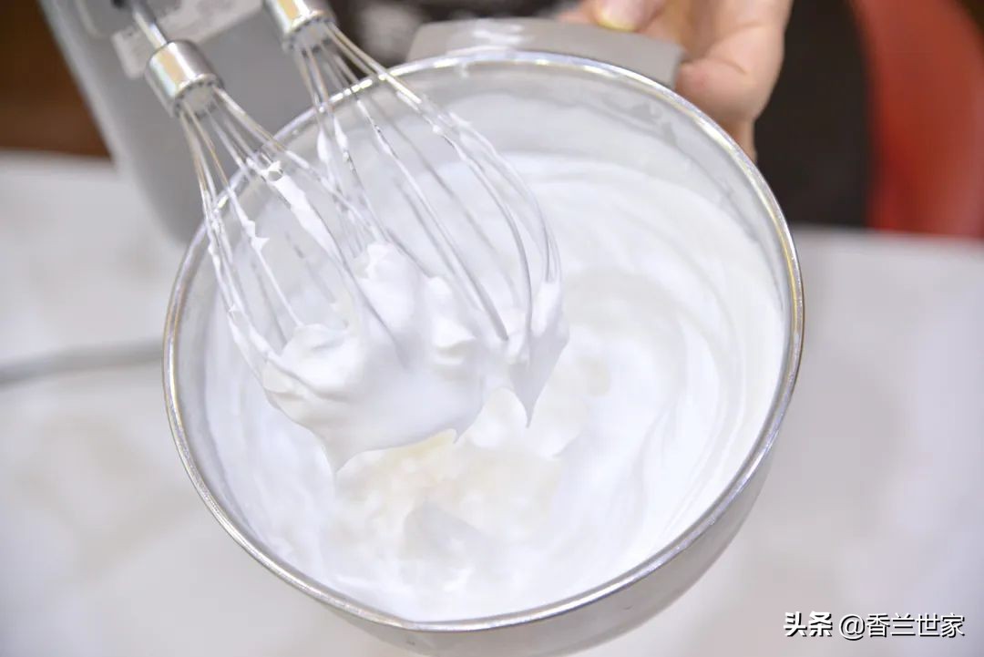 香兰纸杯蛋糕教程,香兰蛋糕制作教程