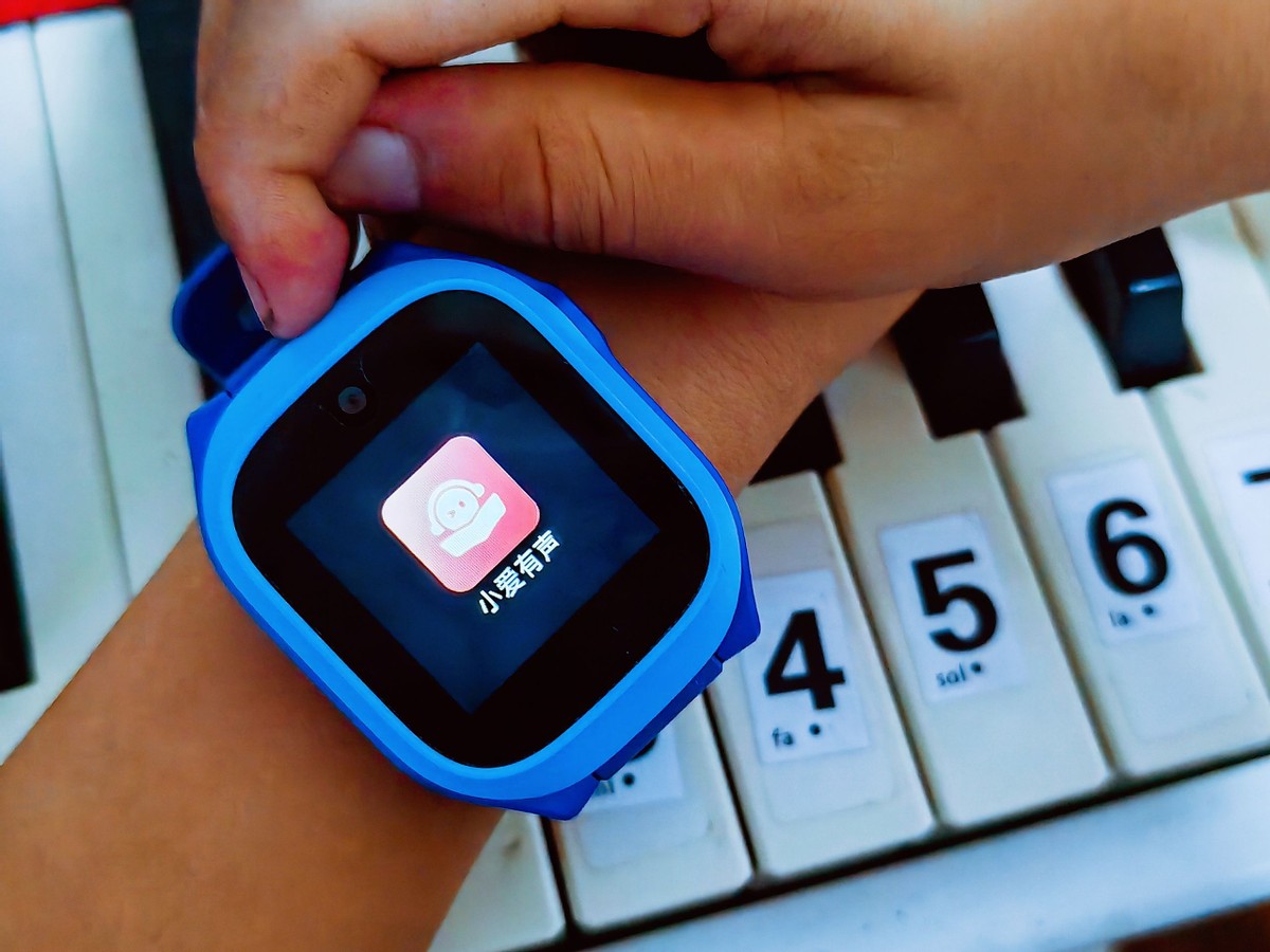 米兔儿童电话手表c7a有微信吗,米兔儿童电话手表c7a使用说明