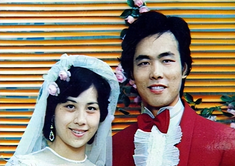 刘国梁妻子是谁,刘国梁的历任妻子