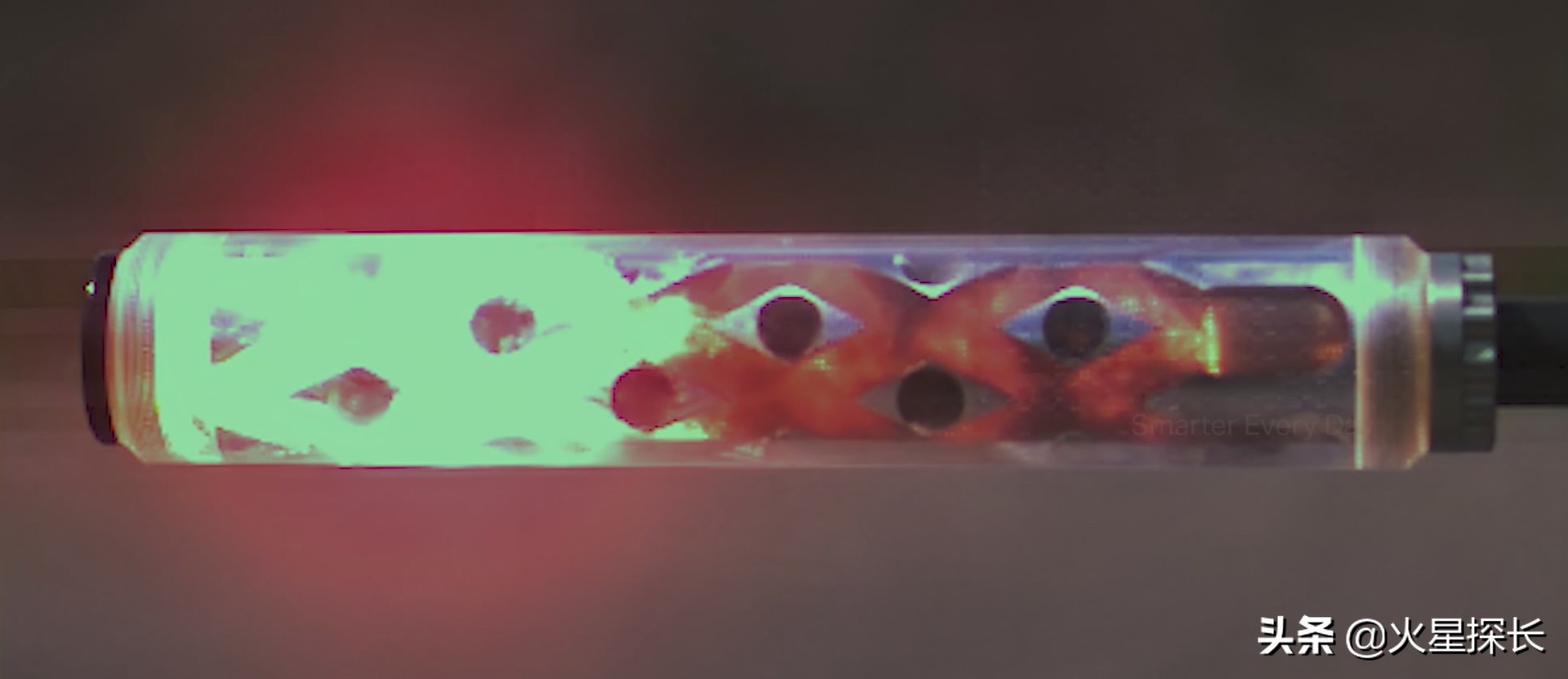 不同枪械加装消音器的声音,消音器与枪管连接原理