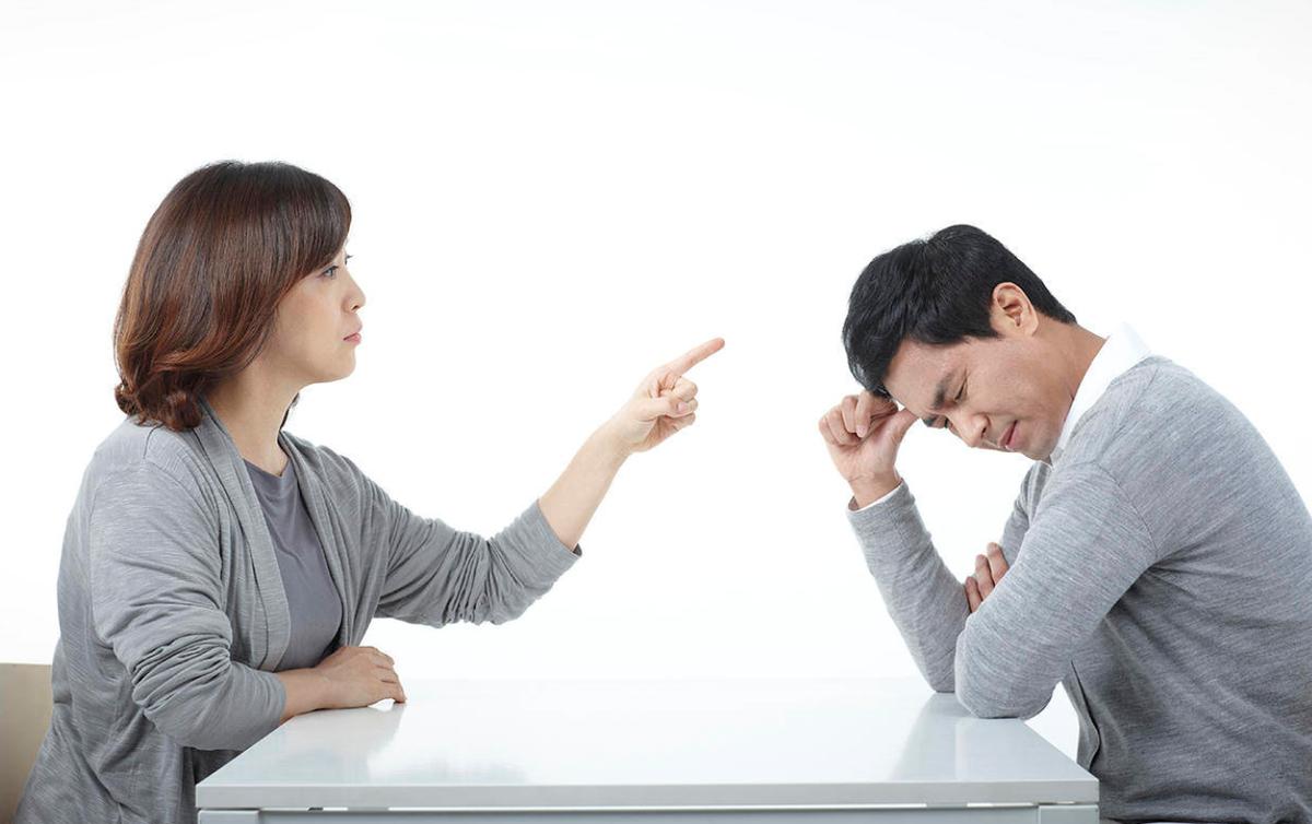 “夫妻生活”无法自拔？过度“*生活性**”有何危害，医生说出实情