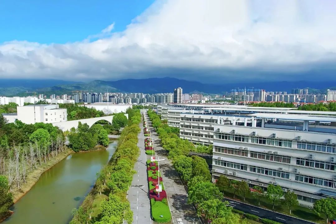 江西中医药大学里面的经典学院,江西中医药大学最新排名