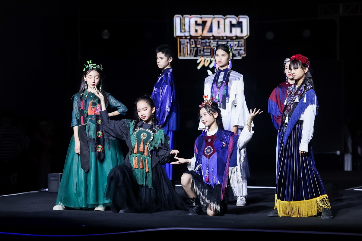 艺术品牌POINTCHENG沪杭双城大秀中国原创设计接轨国际时尚舞台