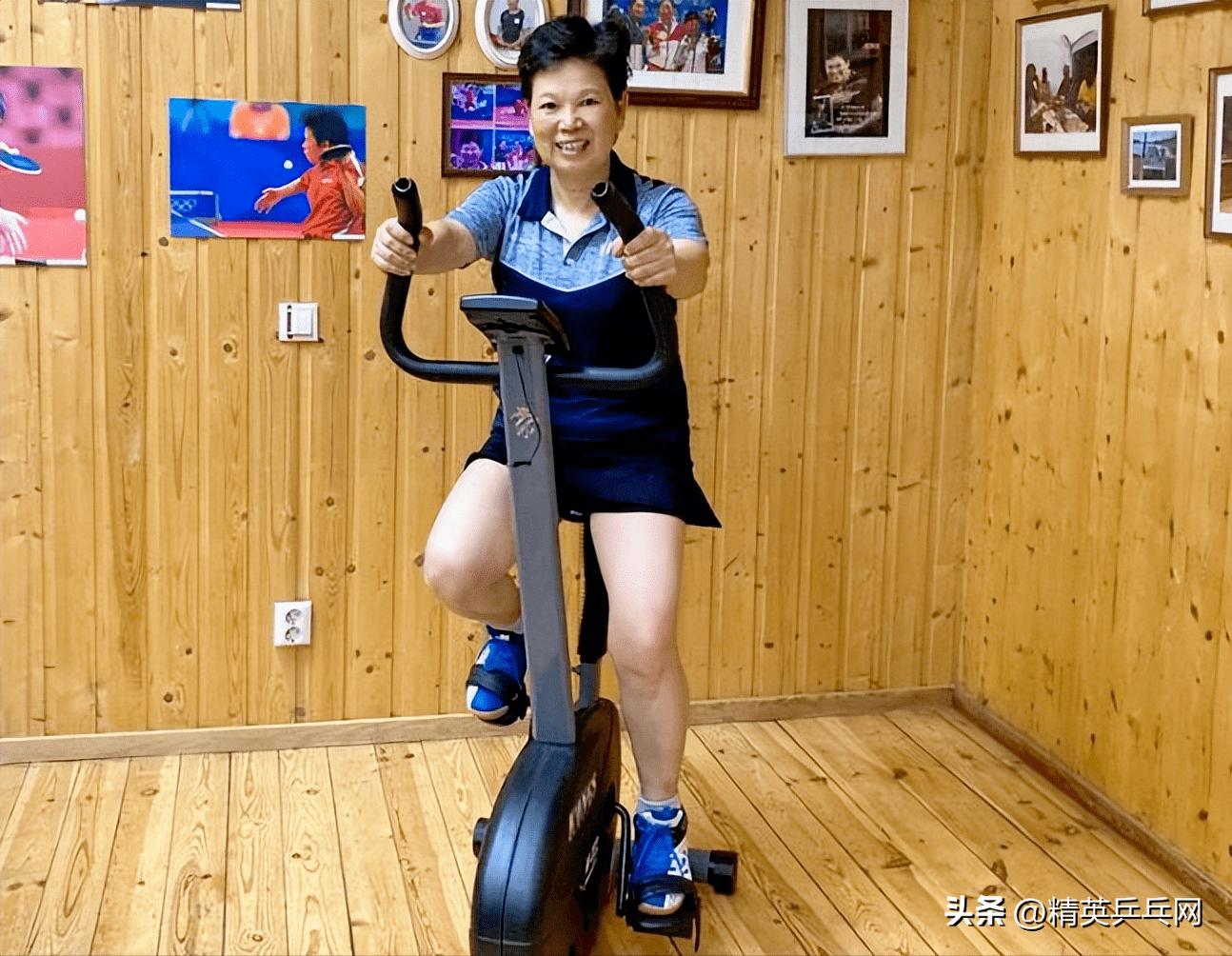 59岁倪夏莲晒照,倪夏莲赛场过生日感动落泪