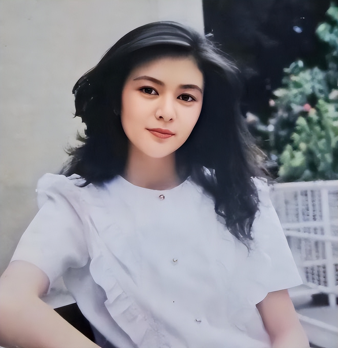 57岁关之琳首次直播带货,关之琳出现过哪些网红直播间