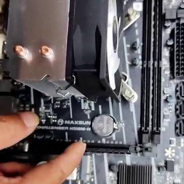 电脑内存条拔插教程,电脑内存条怎么拔插