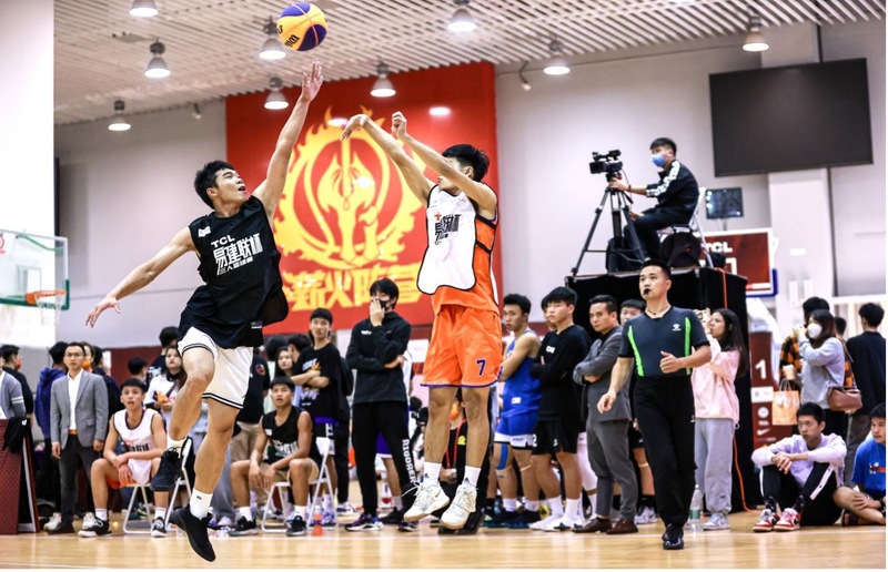 易建联五一奖章,劳动模范易建联