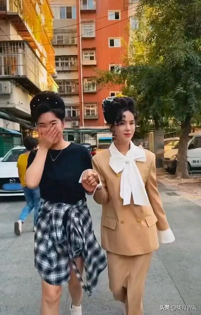 李若彤盘头,李若彤花西子眼影盘