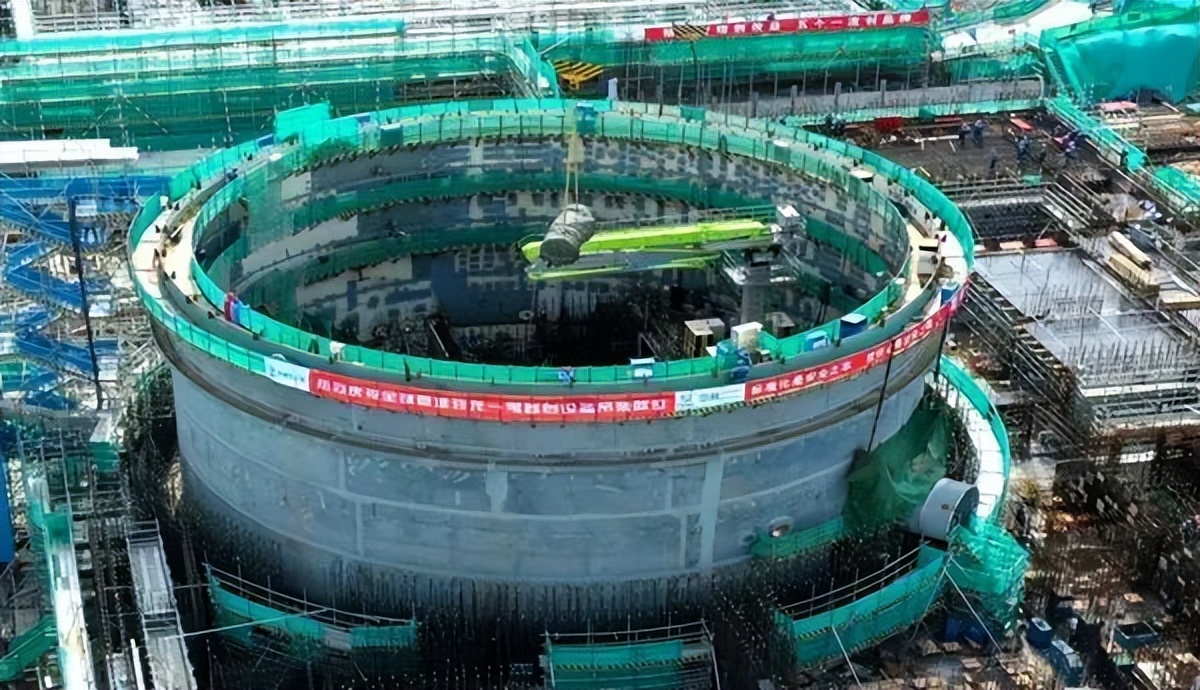 大国重器可移动大型充电宝,大国重器充电宝