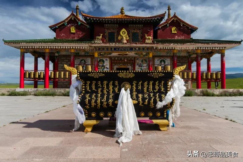 日落晚霞映照九曲十八弯,日落黄昏的九曲十八弯