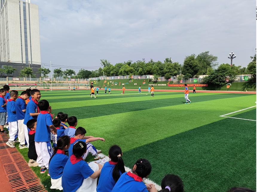 一“足”耀童年足球嘉年华