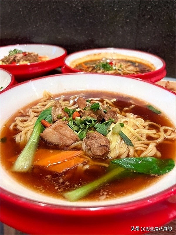 重庆小面一年收入有多少,重庆小面怎么赚钱