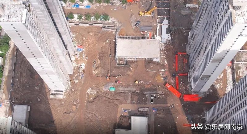 9月底“如约交付”？这个江核“神盘”连外立面还没做好……