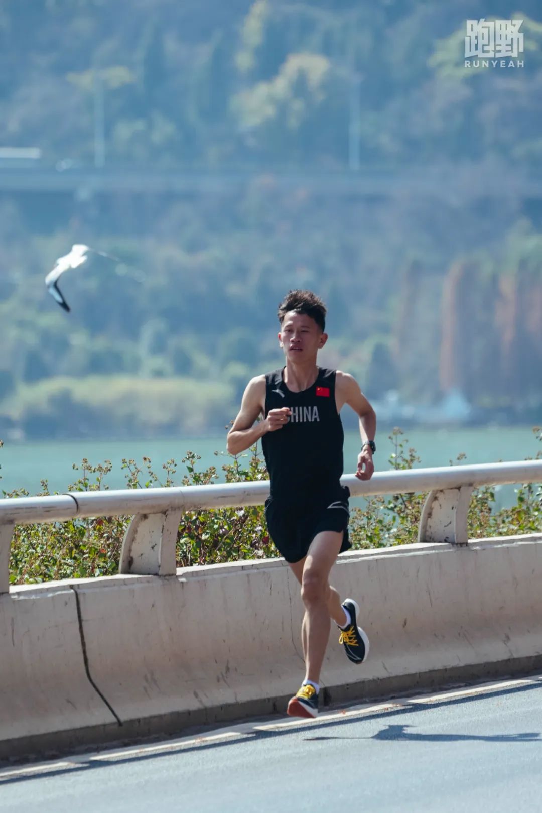 厦马限量版跑鞋,厦马百强跑鞋