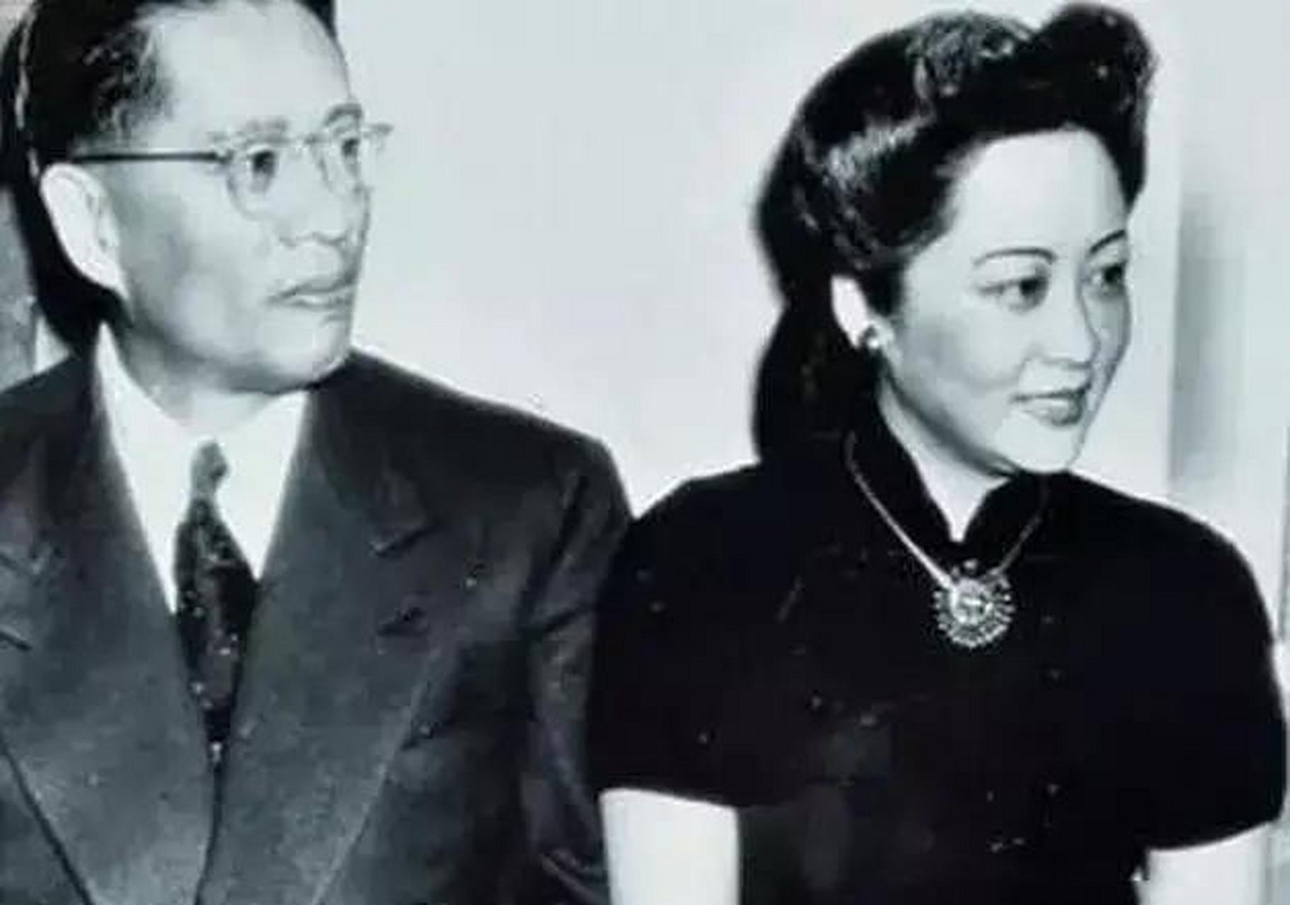 孔令侃为什么娶了二十多岁的女人,孔令侃为什么娶二十岁的女人