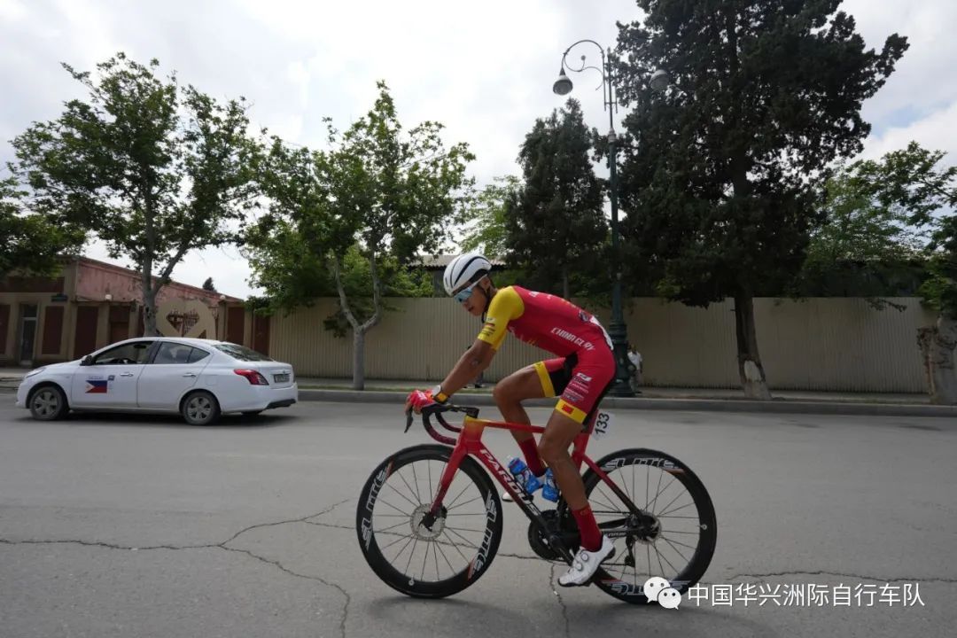 舒沙自行车赛S3：华兴队稳健完赛期待爬坡决胜