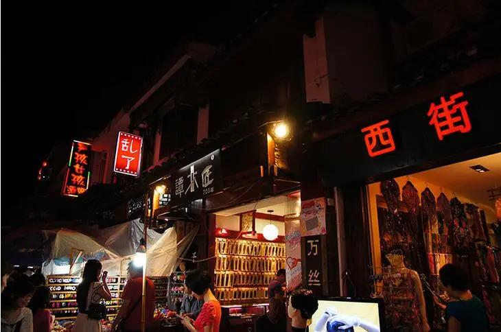 阳朔相公山玩完再去遇龙河一日游,相公山到遇龙河景区坐船怎么走的