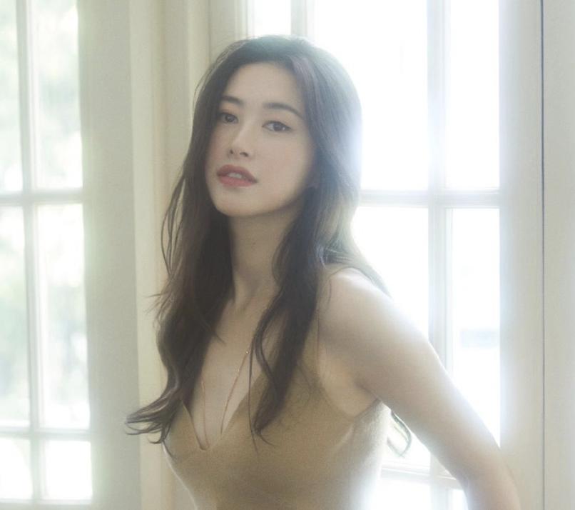 一脸福相天生富贵的几位女明星,天生自带苦相的十位女明星