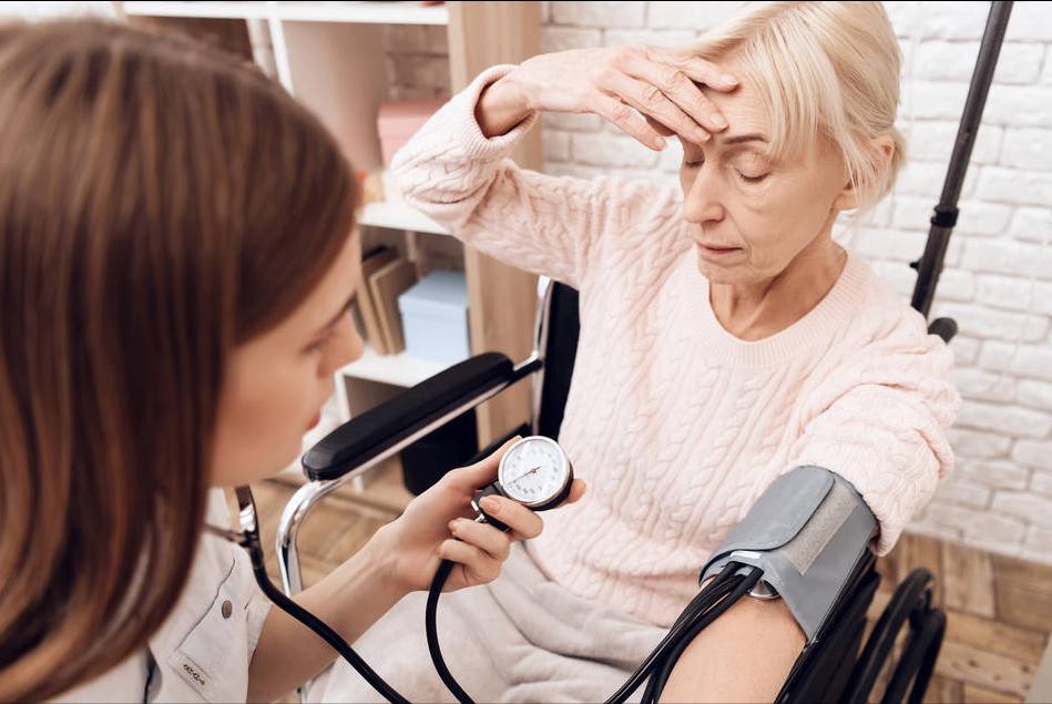 血压低压正常高压偏高原因,血压高压正常低压偏低是什么原因