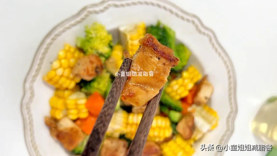 减肥吃两斤鸡胸肉,减肥吃一斤鸡胸肉可以吗